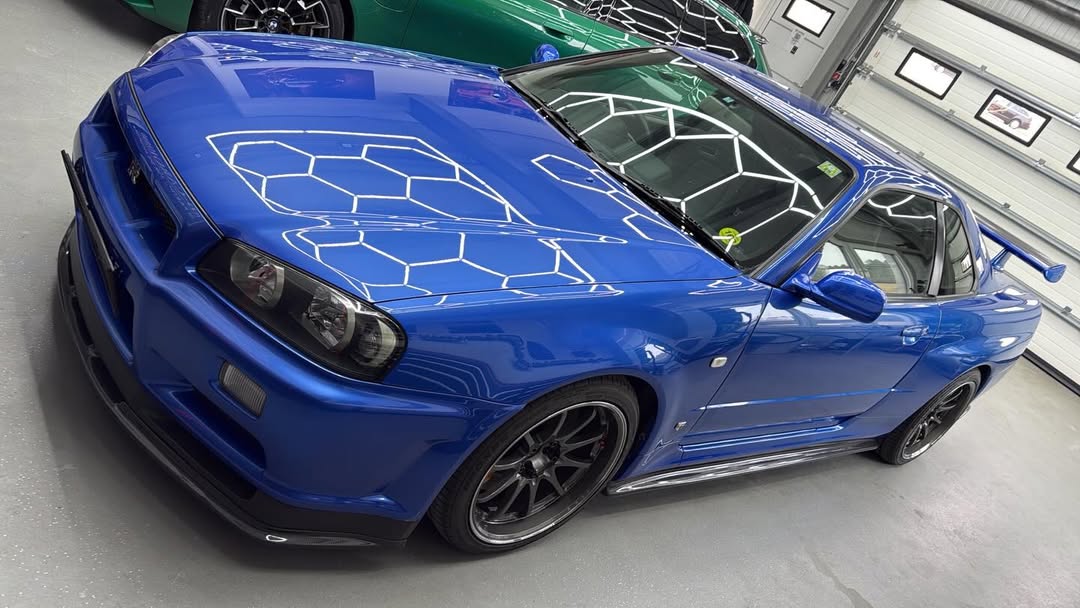 r34